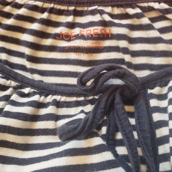 Joe Fresh Black and white t-shirt - Picture 3 of 3